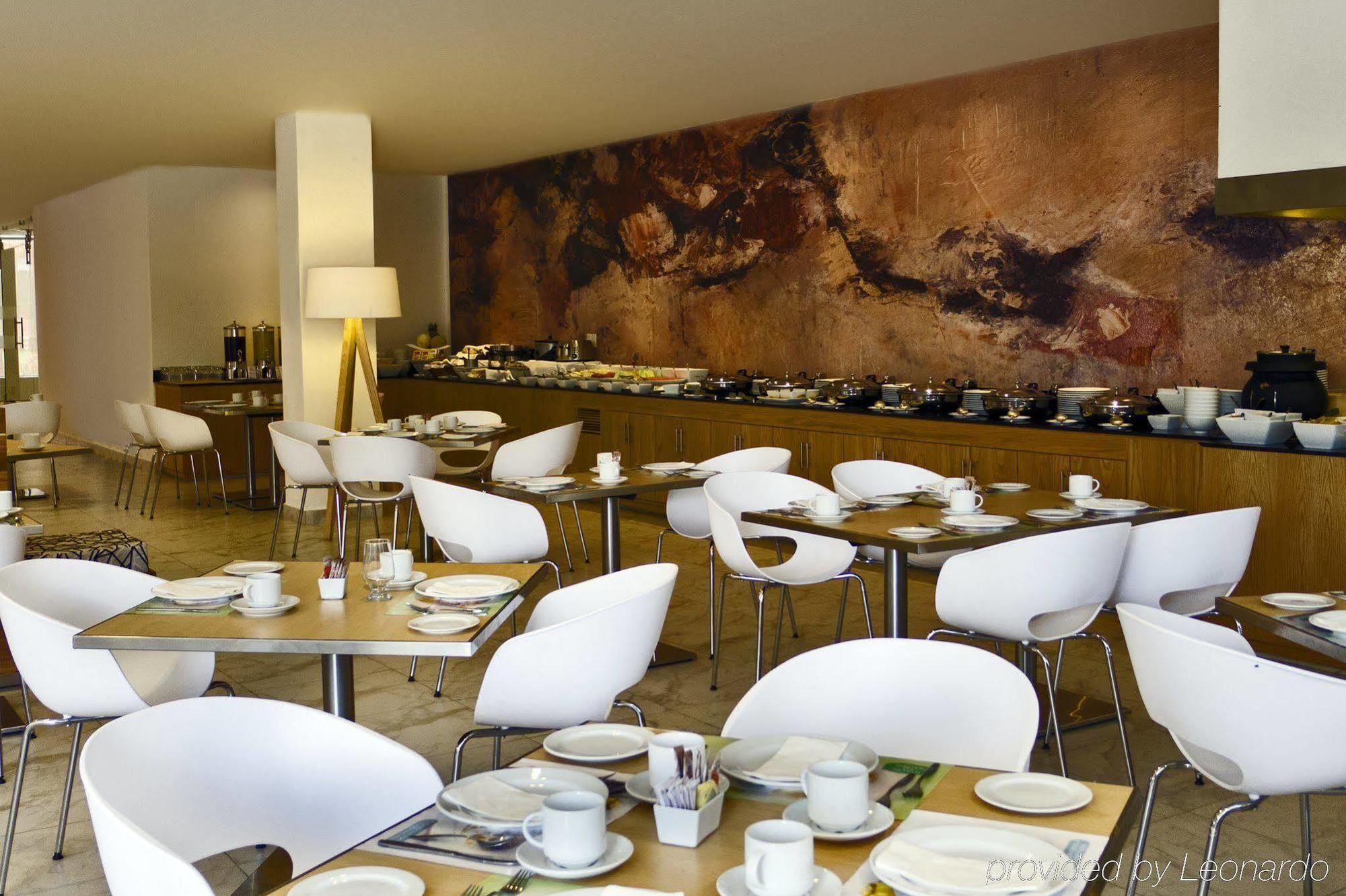 Fiesta Inn Leon Nhà hàng bức ảnh